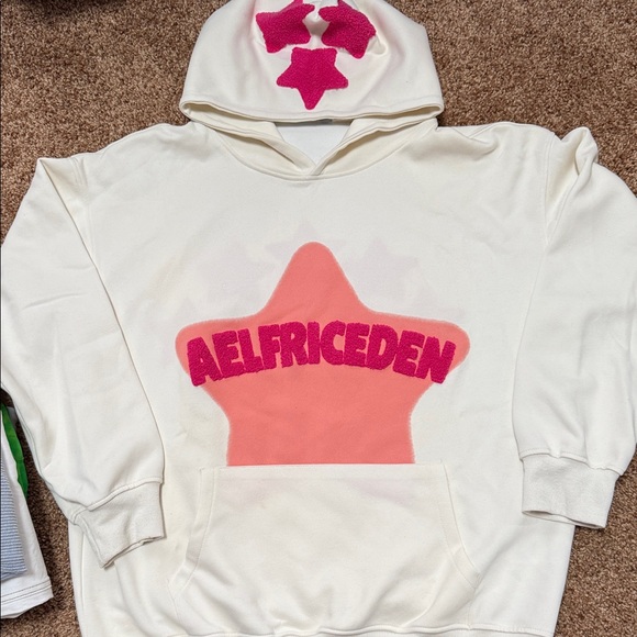 Aelfric Eden Cream and Pink Star Hoodie - Picture 1 of 2